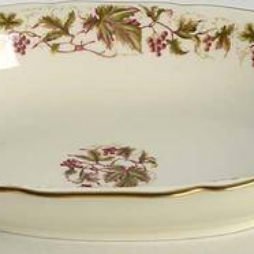 Falstaff by ROYAL YORK oval bowl